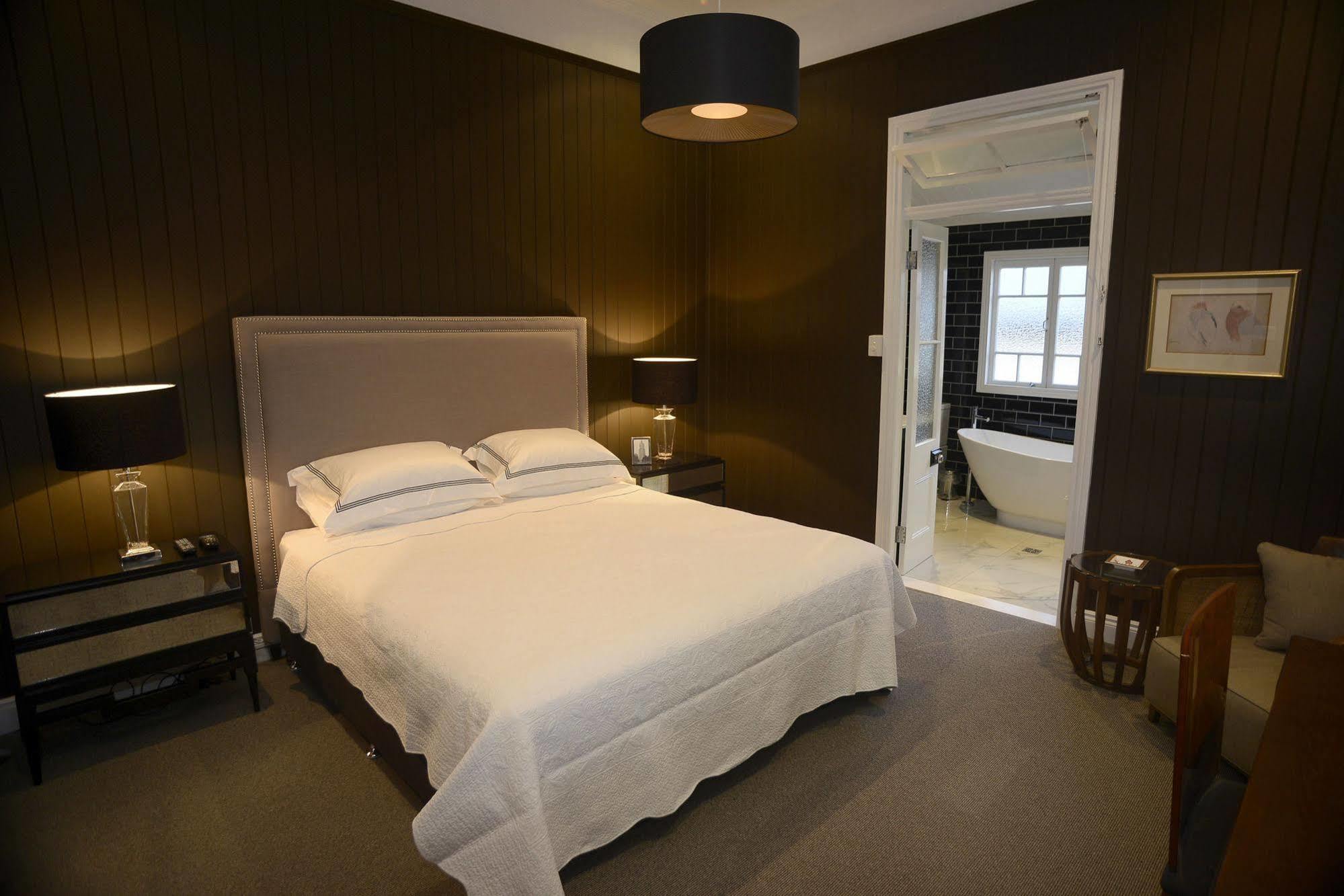 Heal House Bed & Breakfast Brisbane Ngoại thất bức ảnh